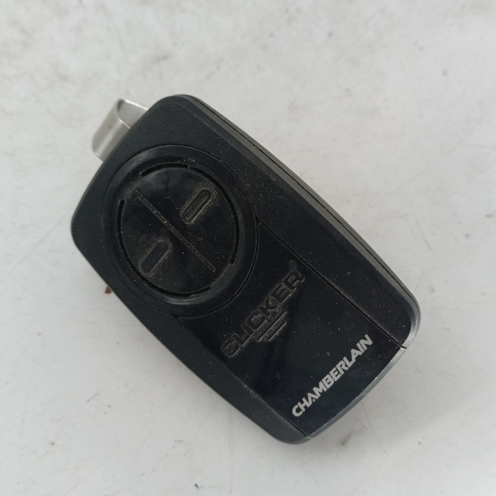 Chamberlain Clicker Universal Garage Door Remote Transmitter Black Visor Clip ea